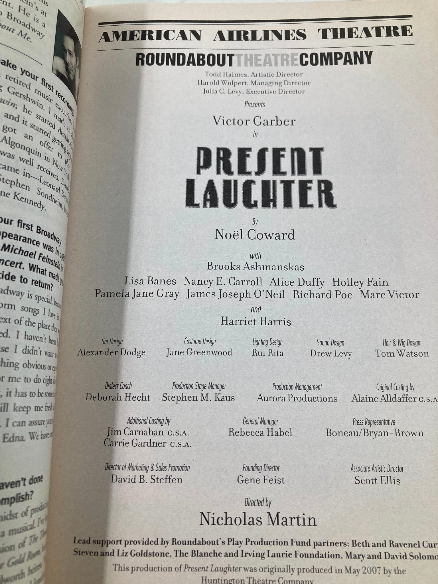 2010 Playbill American Airlines Theatre Victor Garber in Present Laughter