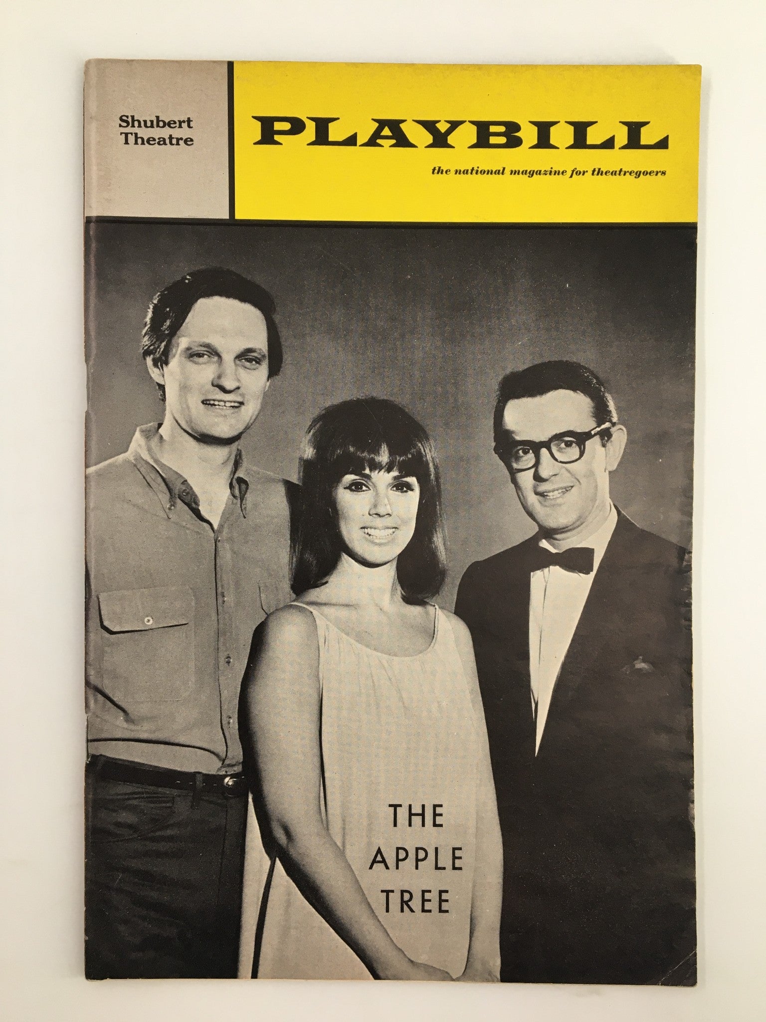 1966 Playbill Sam S. Shubert Theatre Larry Blyden, Alan Alda in The Apple Tree