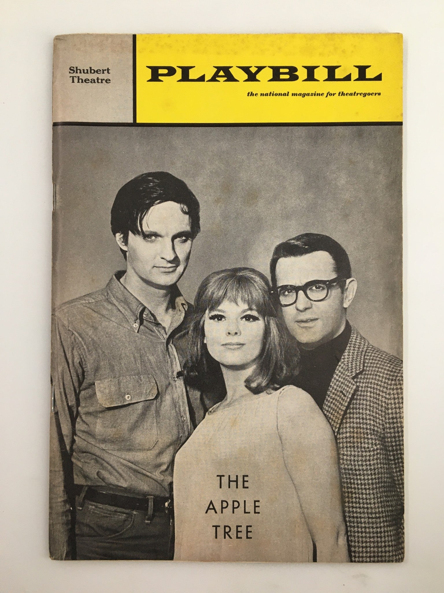 1967 Playbill Sam S. Shubert Theatre Larry Blyden, Alan Alda in The Apple Tree