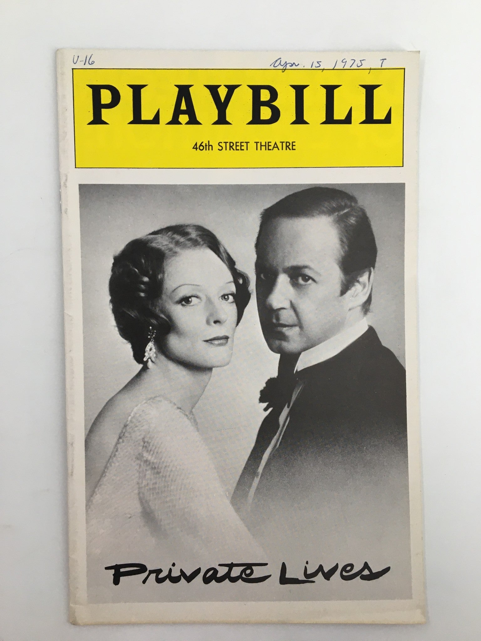 1975 Playbill 46th Street Theatre Maggie Smith, John Standing in Private Lives