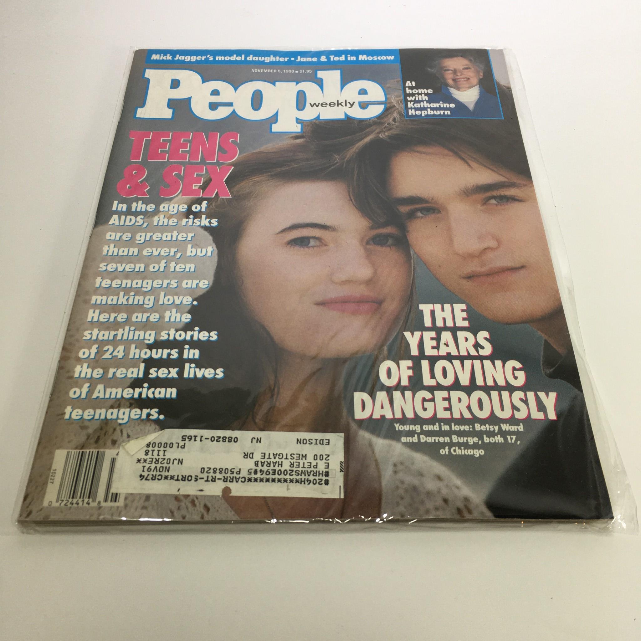 People Magazine: Nov 5 1990 - The Years of Loving Dangerously: Betsy & Darren