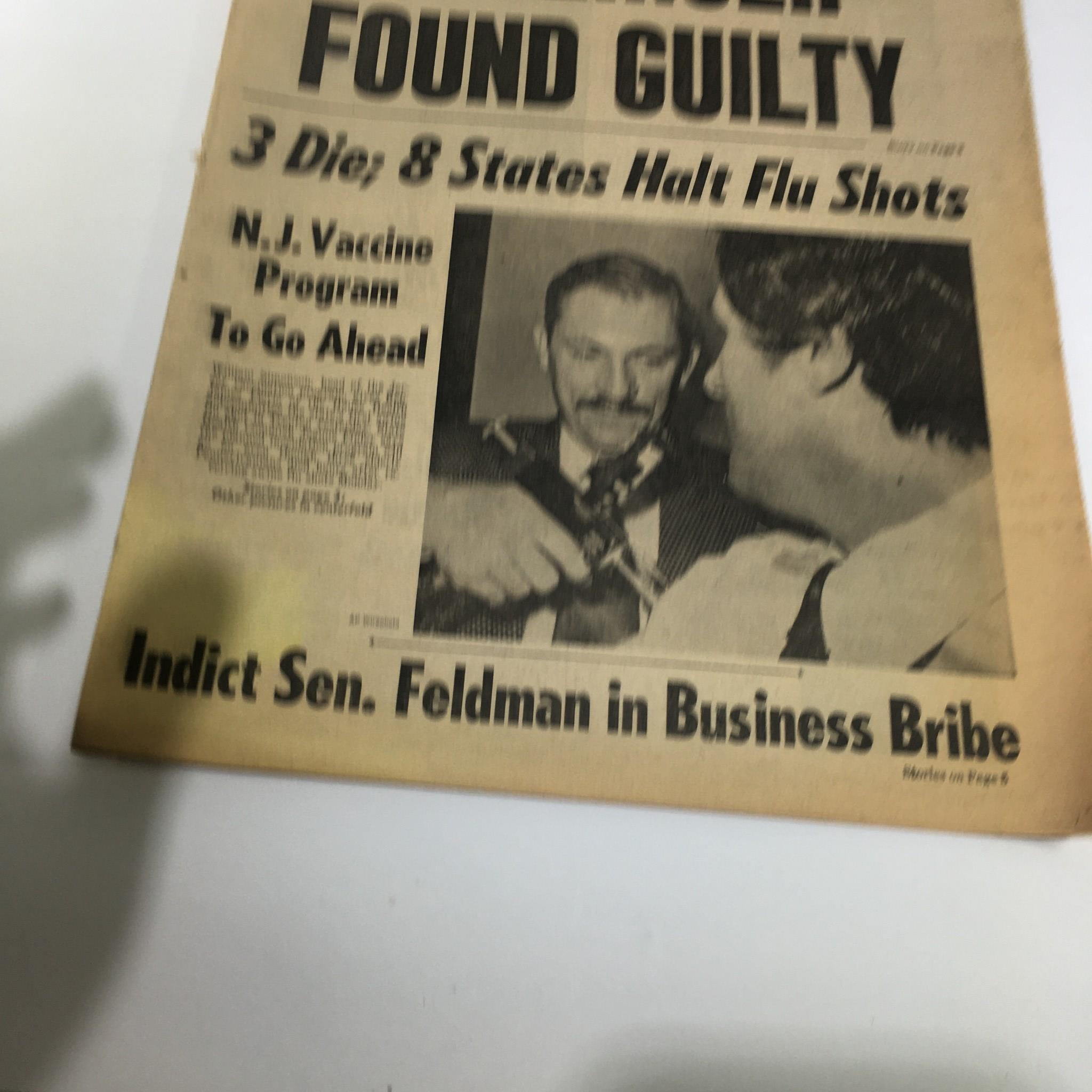 NY Daily News: Oct 13 1976 3 Die; 8 States Halt Flu Shots; Yankees Flip KC, 5-3