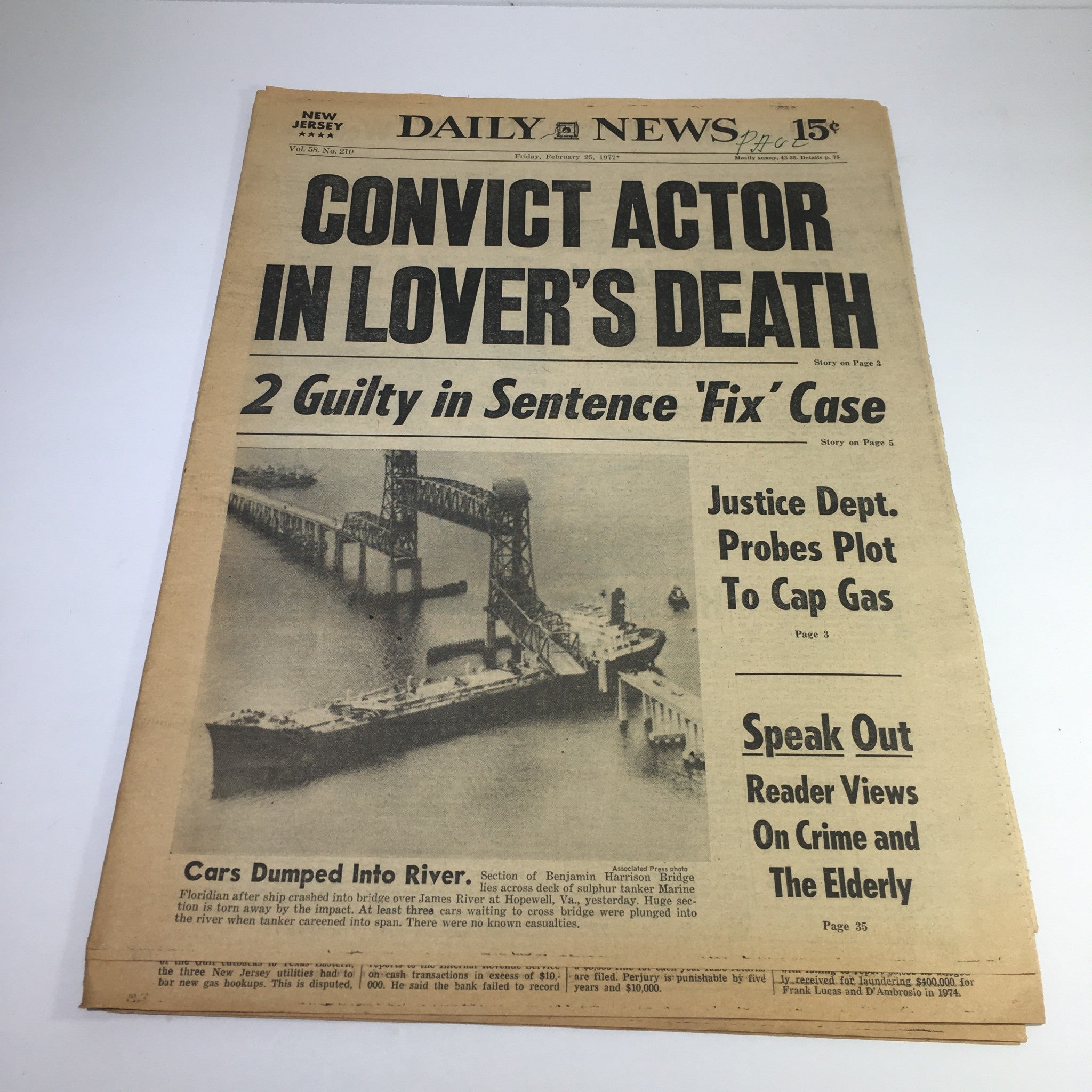 NY Daily News:2/25/77 Convict Actor In Lover's Death; Guilty In Sentence Case