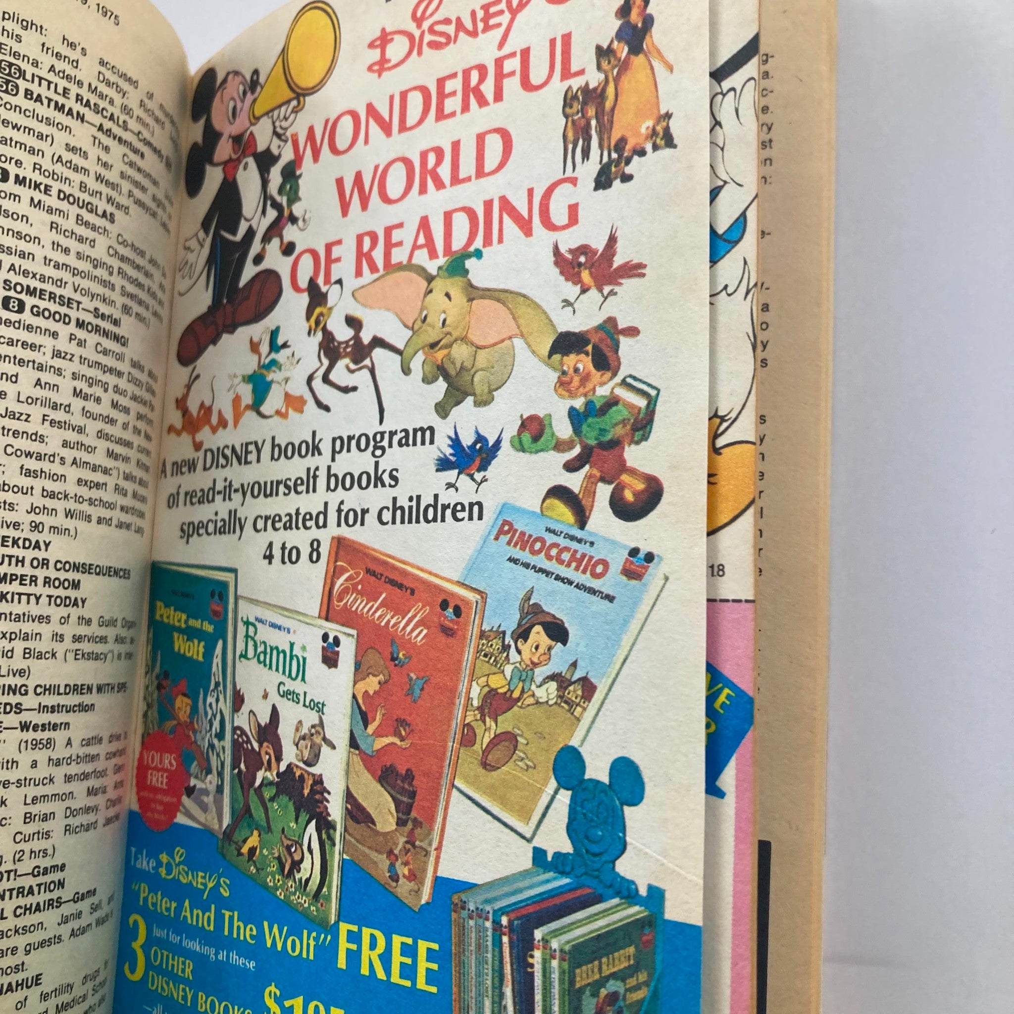 Advertisement for Disney's 'Wonderful World of Reading' from TV Guide Magazine August 16 1975, showcasing a range of children's books designed for ages 4 to 8.