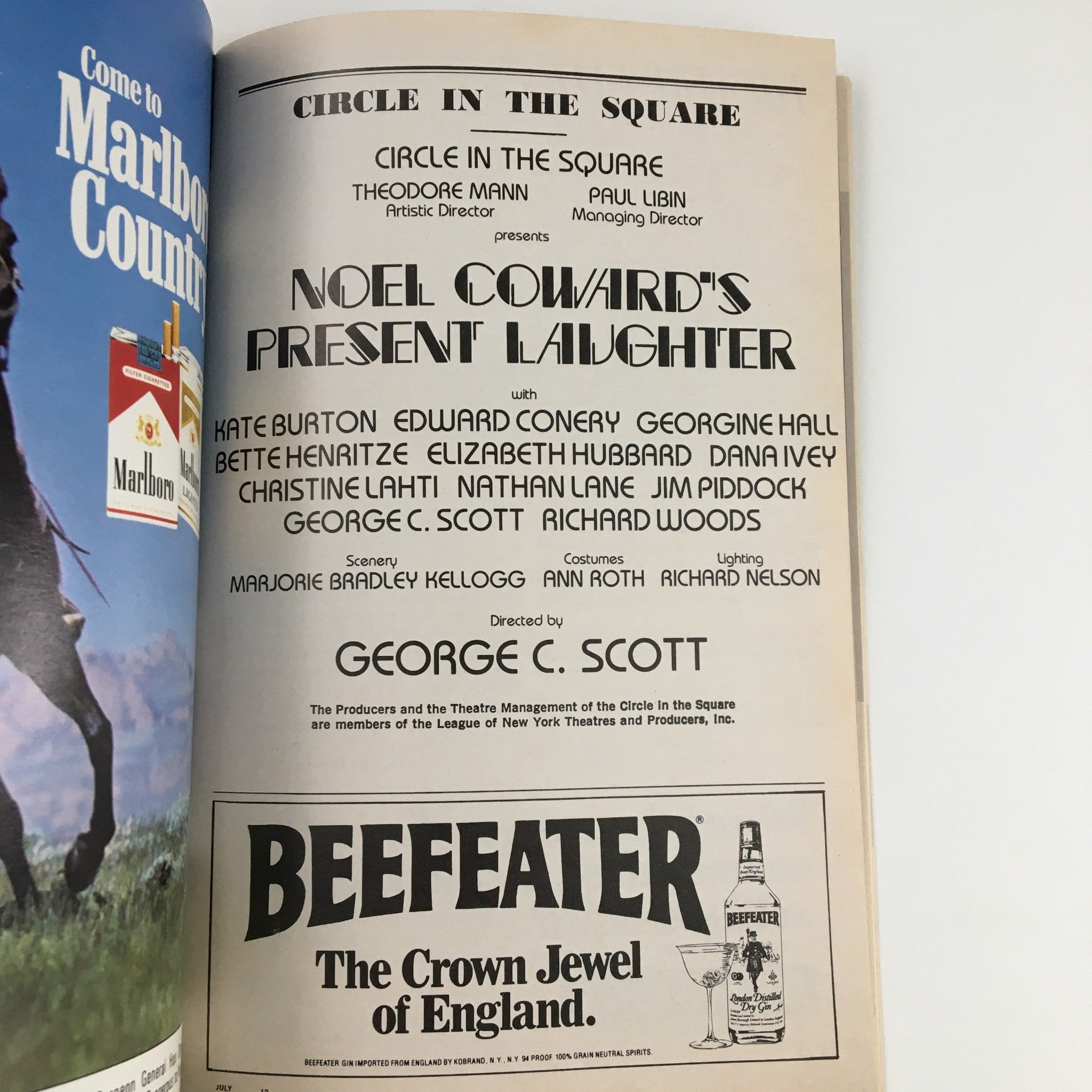 1982 Playbill Circle in the Square Presents Noel Coward's Present Laughter