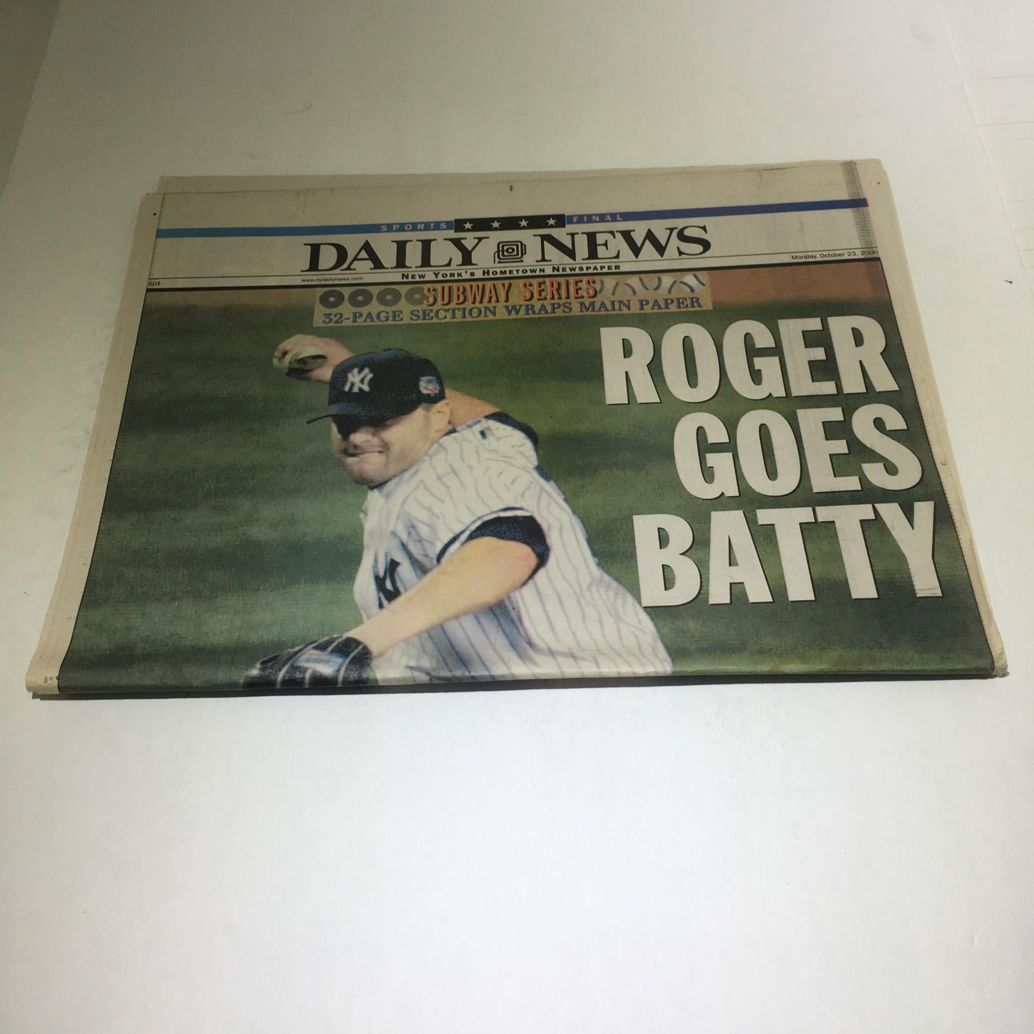 NY Daily News: Oct 23 2000 Roger Goes Batty