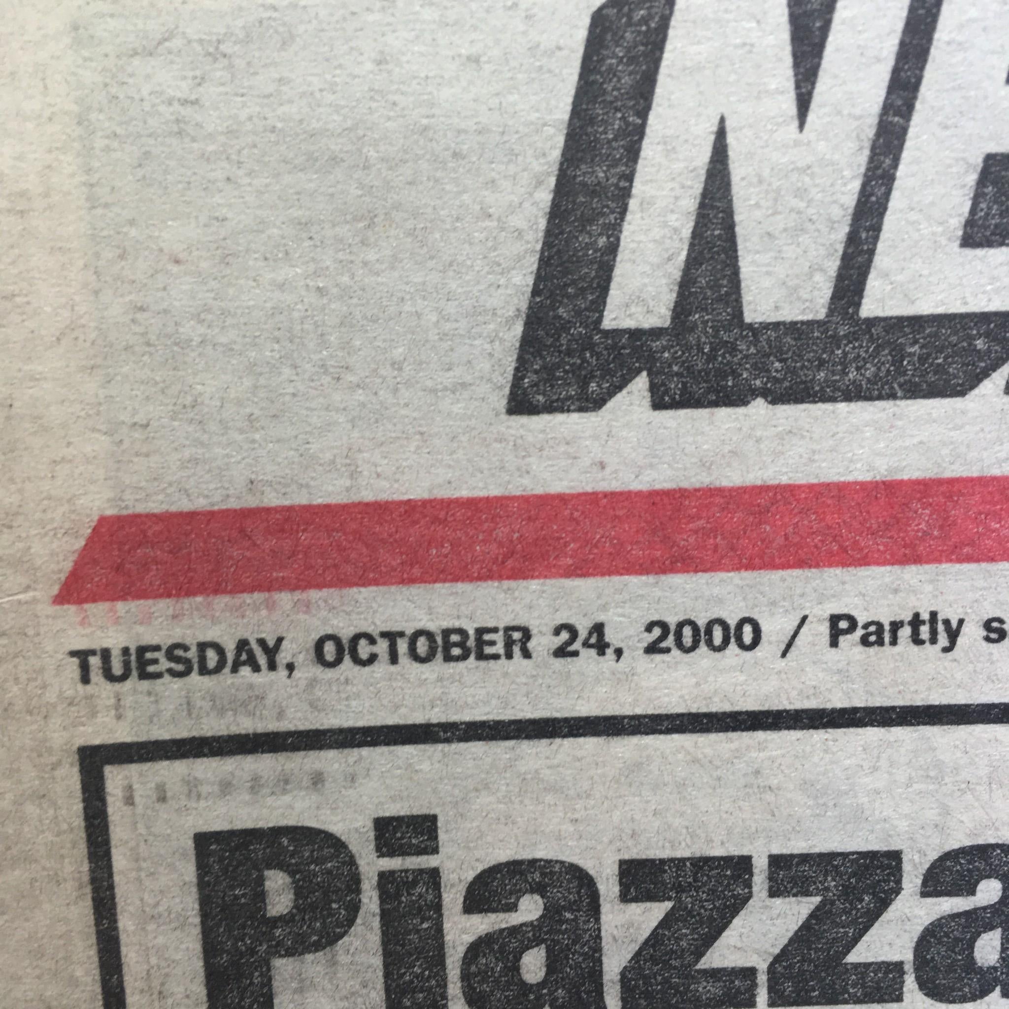 New York Post: Oct 24 2000 Bleep Show Piazza, Excellent Condition