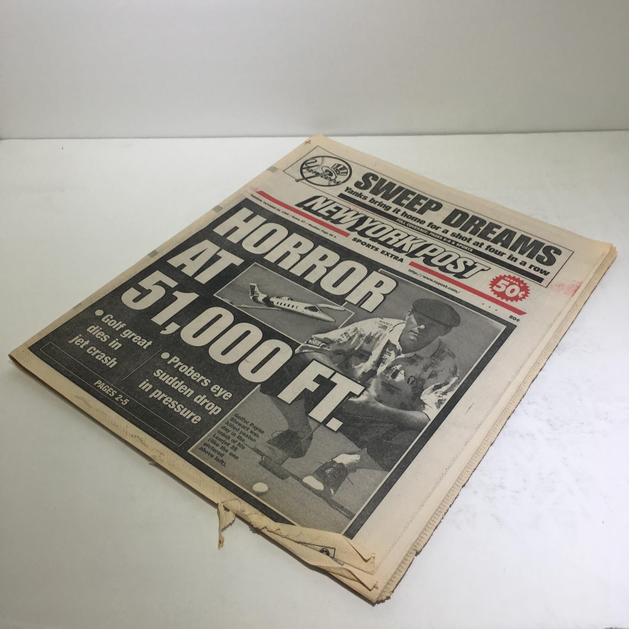 New York Post: Oct 26 1999 Horror At 51,000 FT Derek Jeter NY yankees