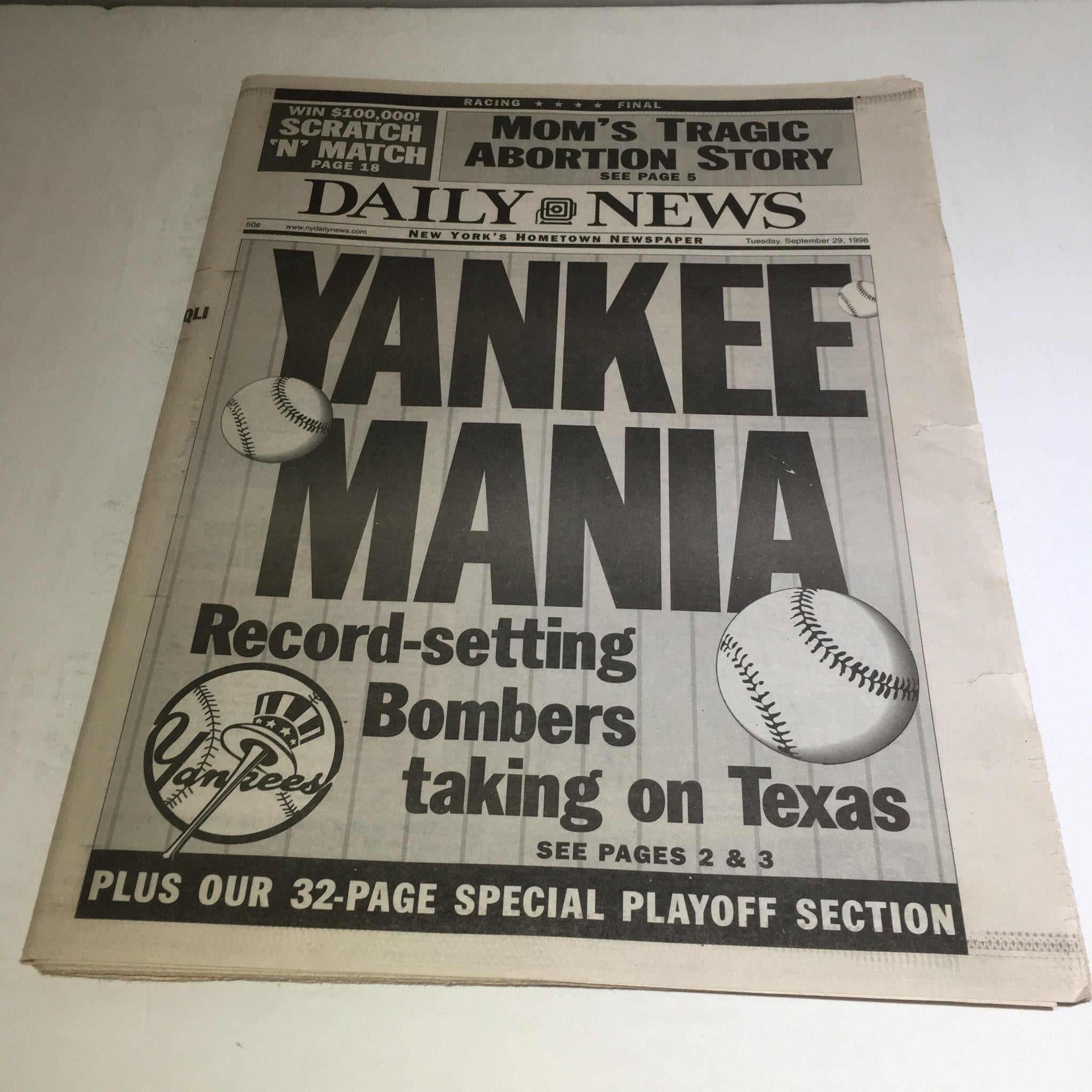 NY Daily News: Sept 29 1998 new york Yankees Mania 32 page playoff section