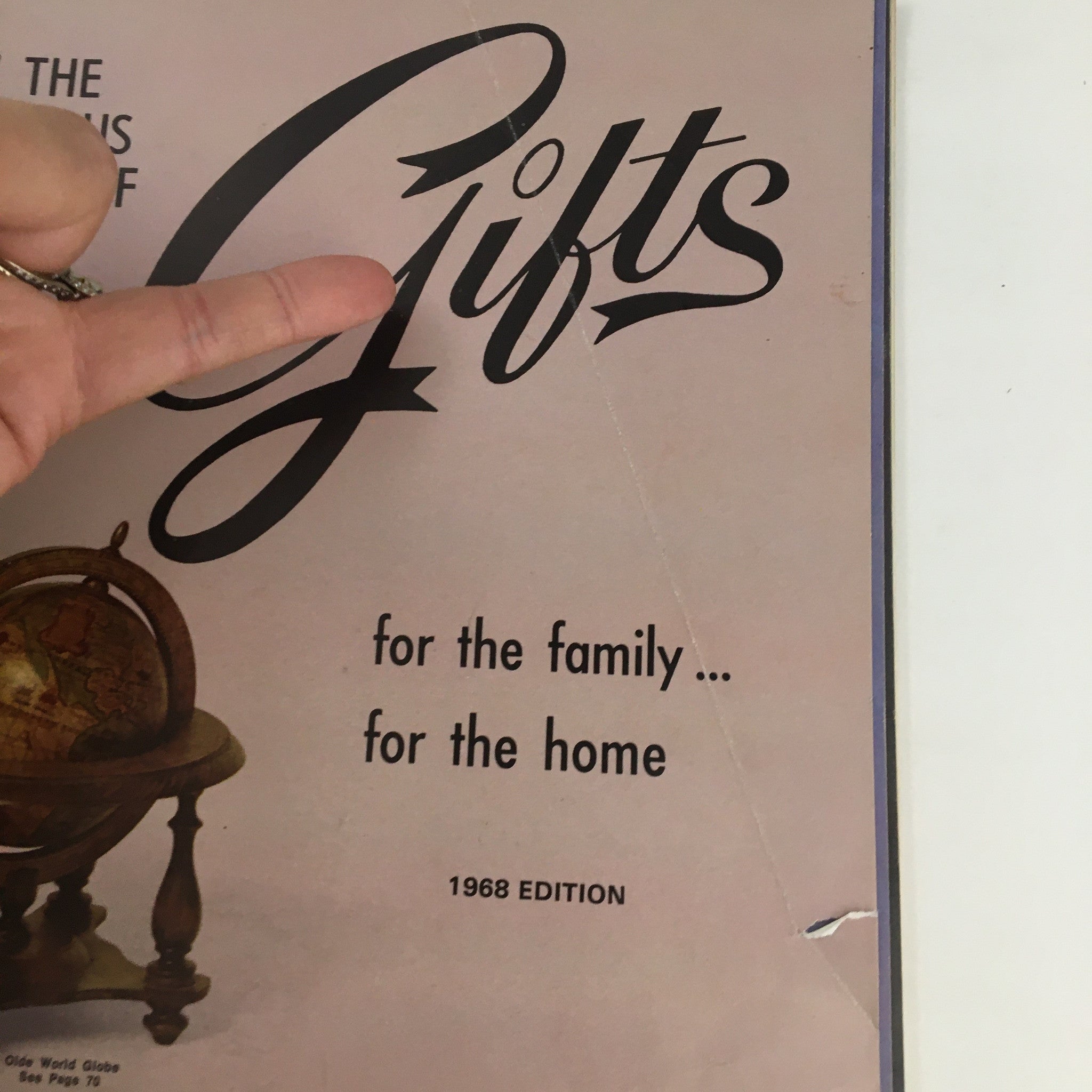 1968 Town and Country Department Stores Fabulous World of Gifts