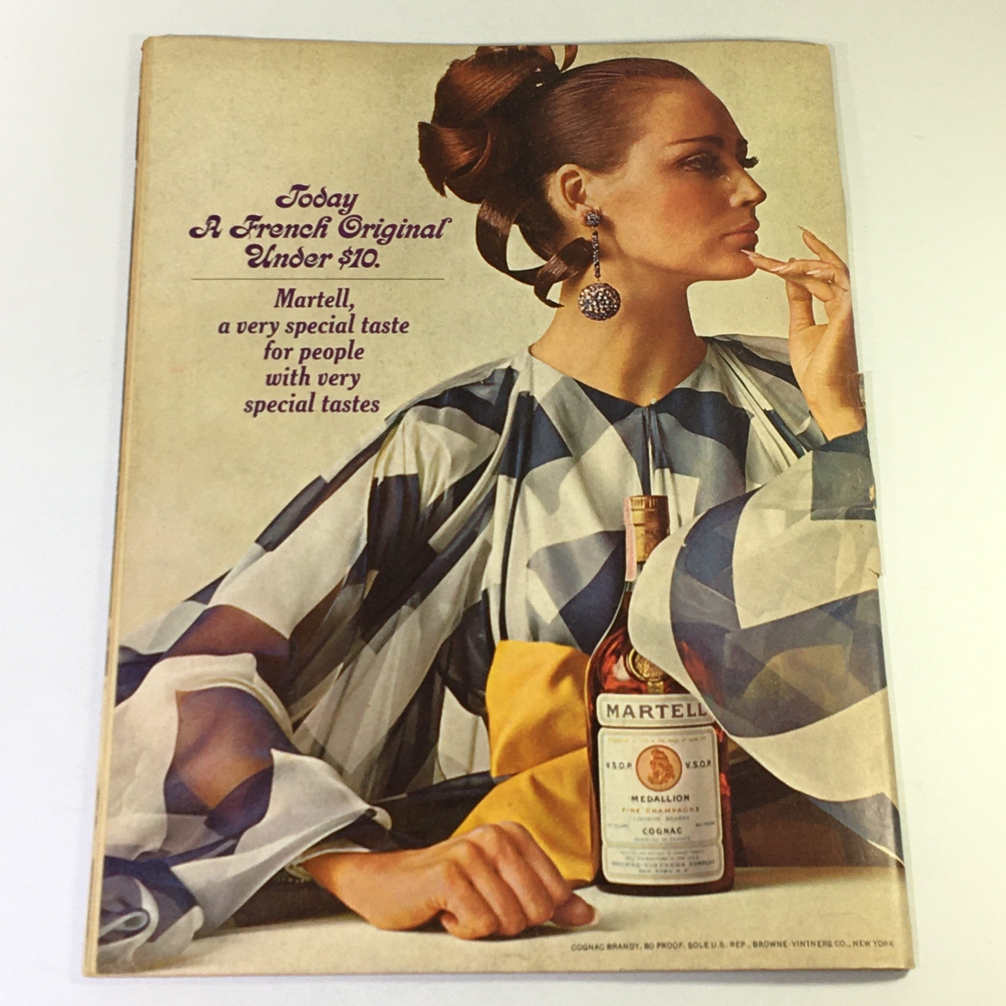 VTG Gourmet The Magazine of Good Living March 1968 - Corsica: Isle of Contrasts