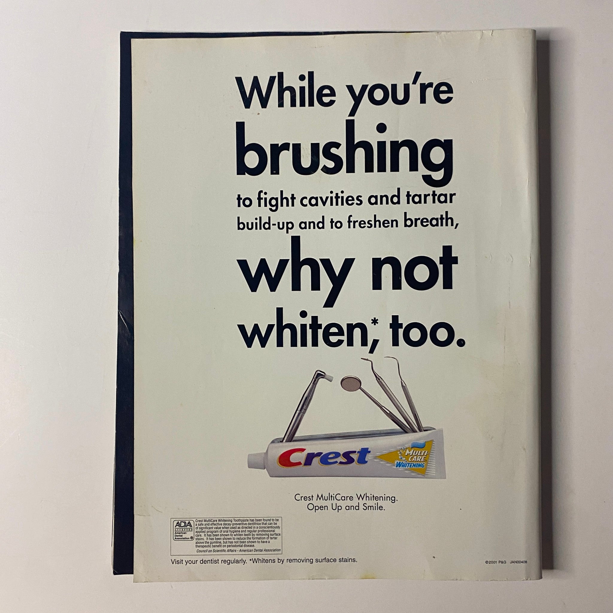 Back cover of Muscle & Fitness Magazine June 2001 with a Crest advertisement promoting dental hygiene alongside fitness.