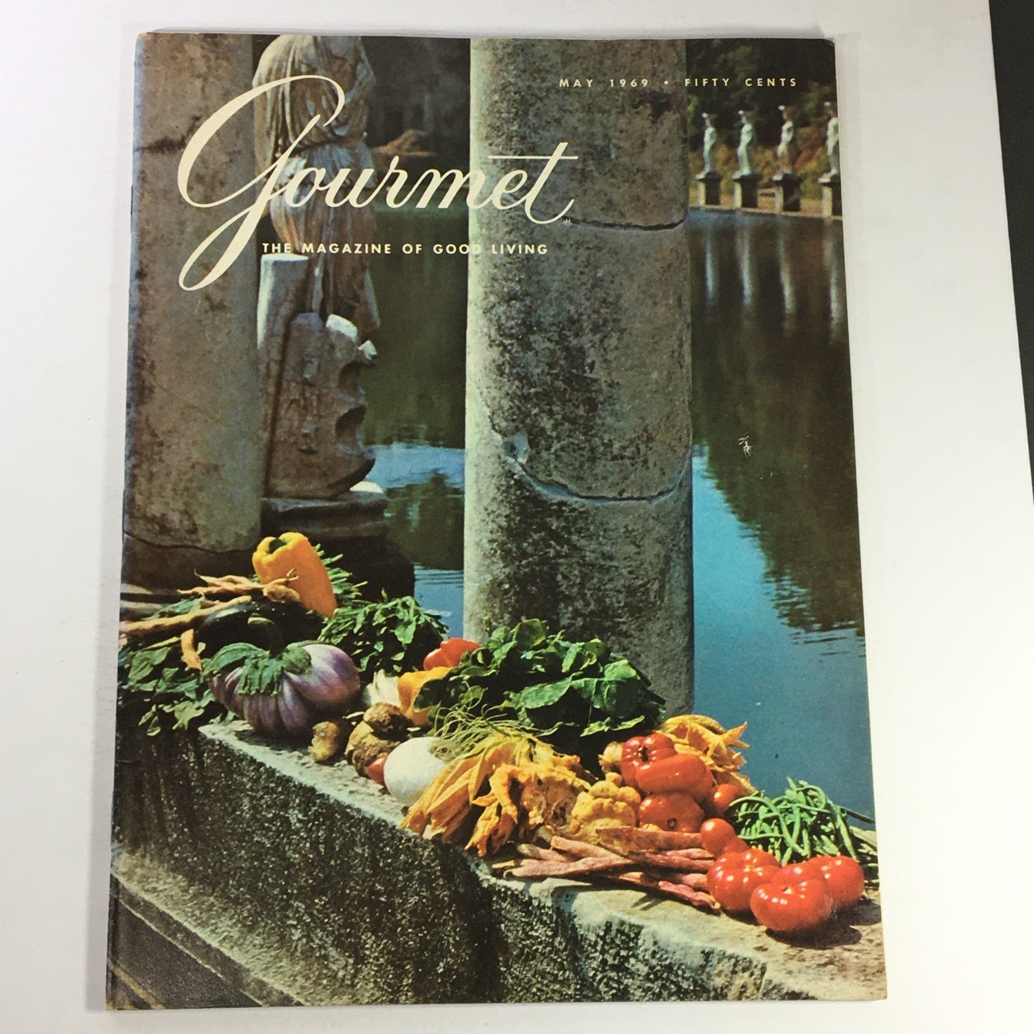 VTG Gourmet The Magazine of Good Living May 1969 - A Handful of Italian