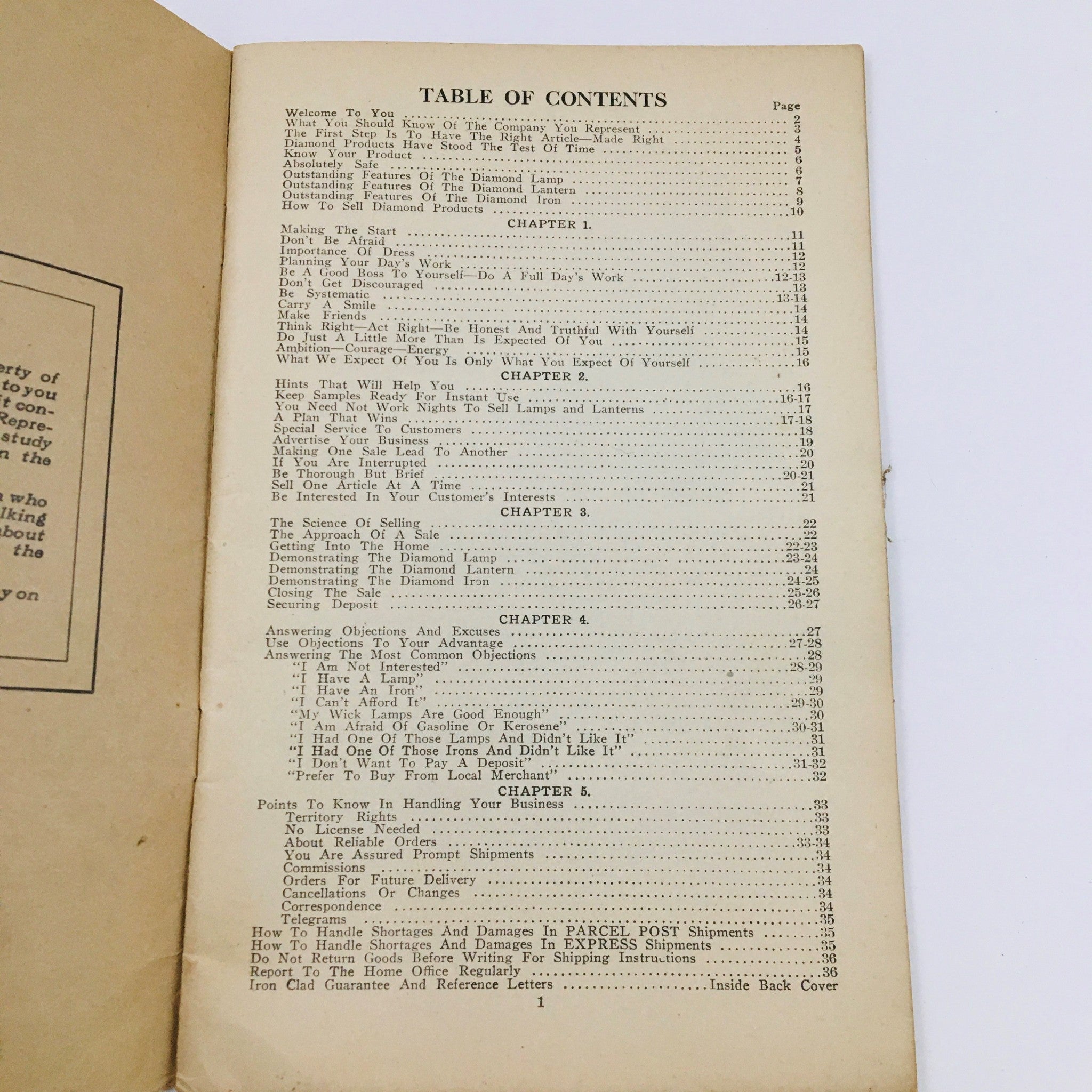 Table of contents page from the magazine 'How To Successfully Sell Diamond Quality Products: Practical Salesmanship', outlining chapters and sections.