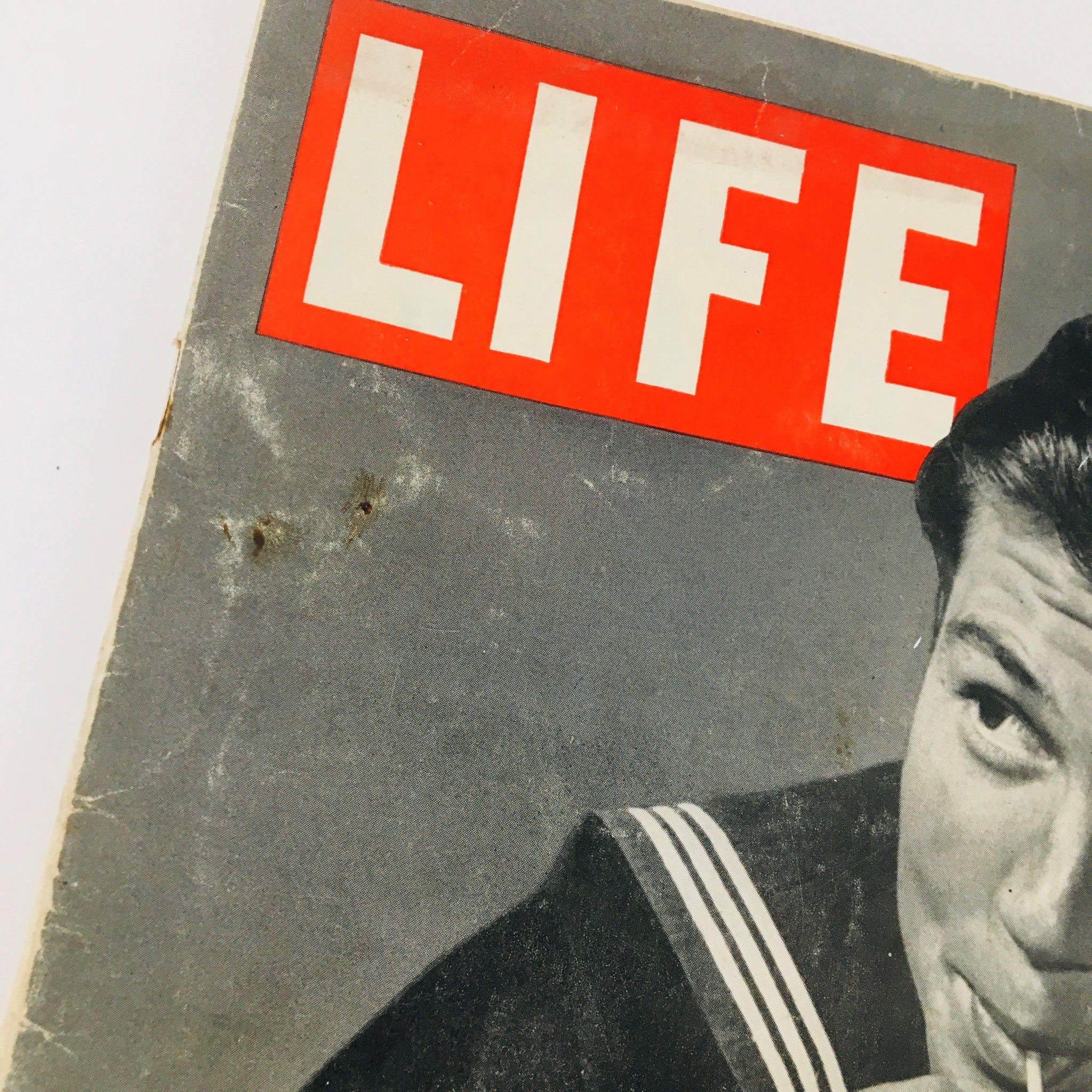 VTG Life Magazine June 16 1941 Photo of a British Sailor & First Soda No Label