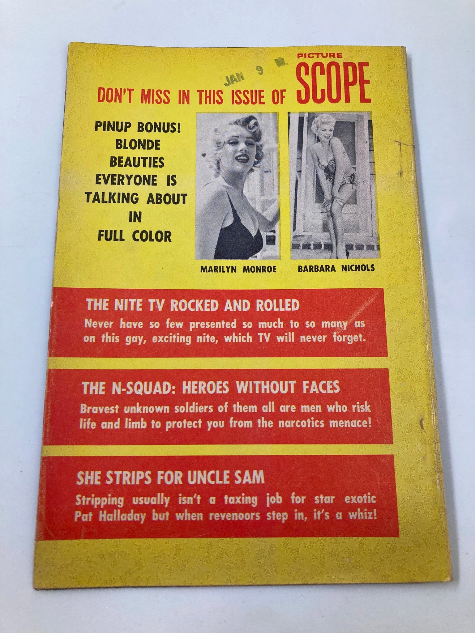 Cover of VTG Picture Scope Magazine March 1958 featuring Marilyn Monroe and Barbara Nichols, highlighting blonde beauties and pin-up culture.