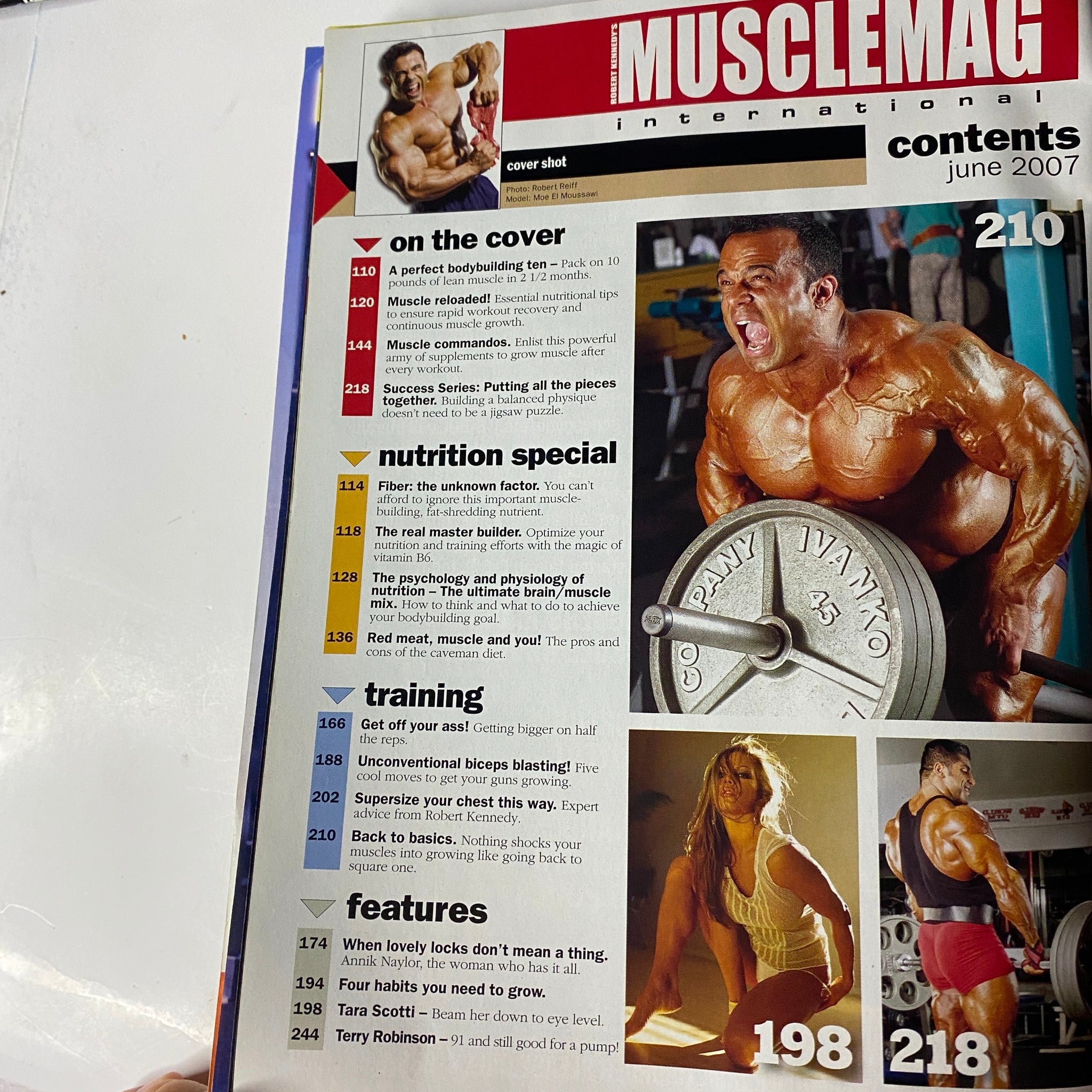 Contents page of MuscleMag International Magazine June 2007 No. 301, highlighting articles on bodybuilding, nutrition, and fitness training.