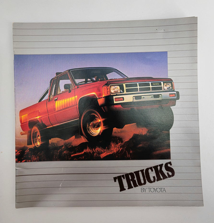 1984 Toyota 4x2 4x4 SR5 4WD Trucks Sale Catalog Brochure