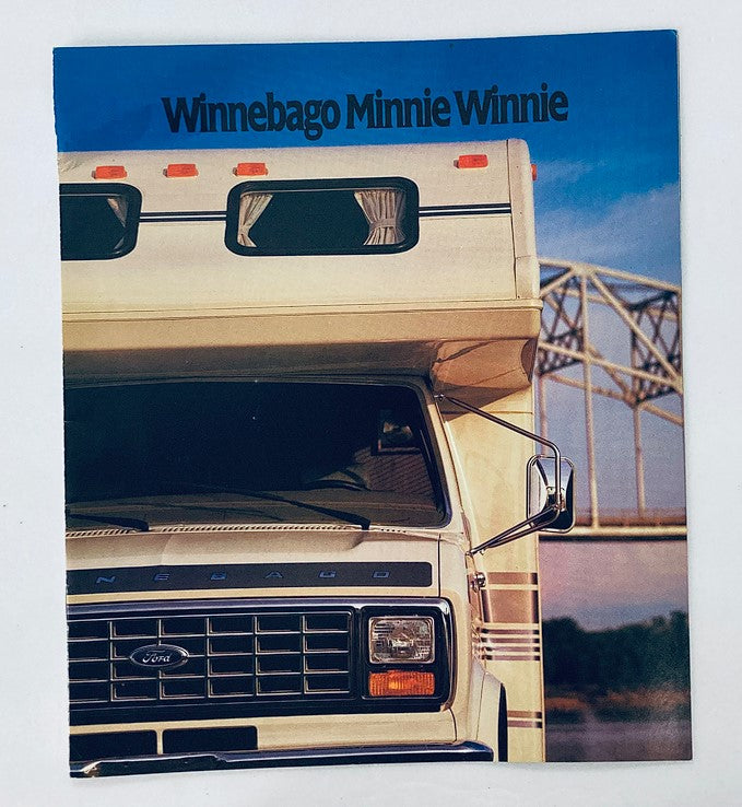 1987 Winnebago Minnie Winnie Dealer Showroom Sales Brochure Guide Catalog