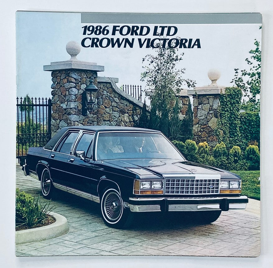 1986 Ford LTD Crown Victoria Dealer Showroom Sales Brochure Guide Catalog