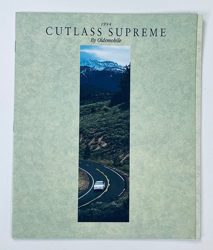 1994 Oldsmobile Cutlass Supreme Dealer Showroom Sales Brochure Guide Catalog