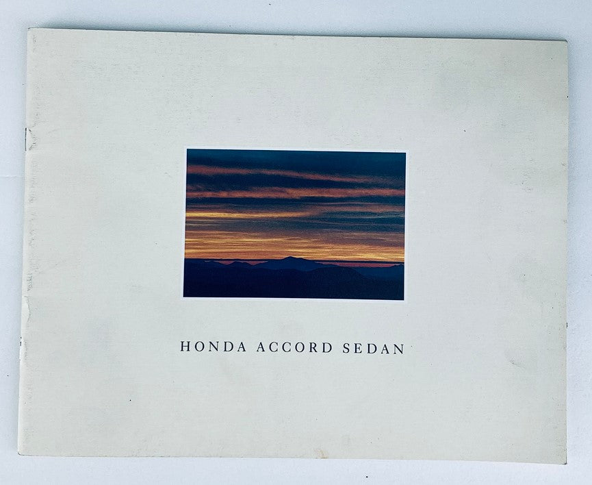 1990 Honda Accord Sedan Dealer Showroom Sales Brochure Guide Catalog