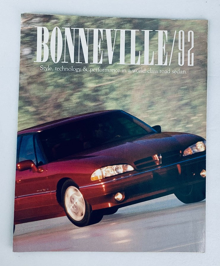 1992 Pontiac Bonneville Dealer Showroom Sales Brochure Guide Catalog