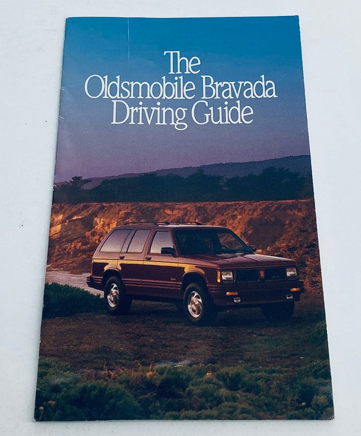 1992 Oldsmobile Bravada Dealer Showroom Sales Brochure Guide Catalog