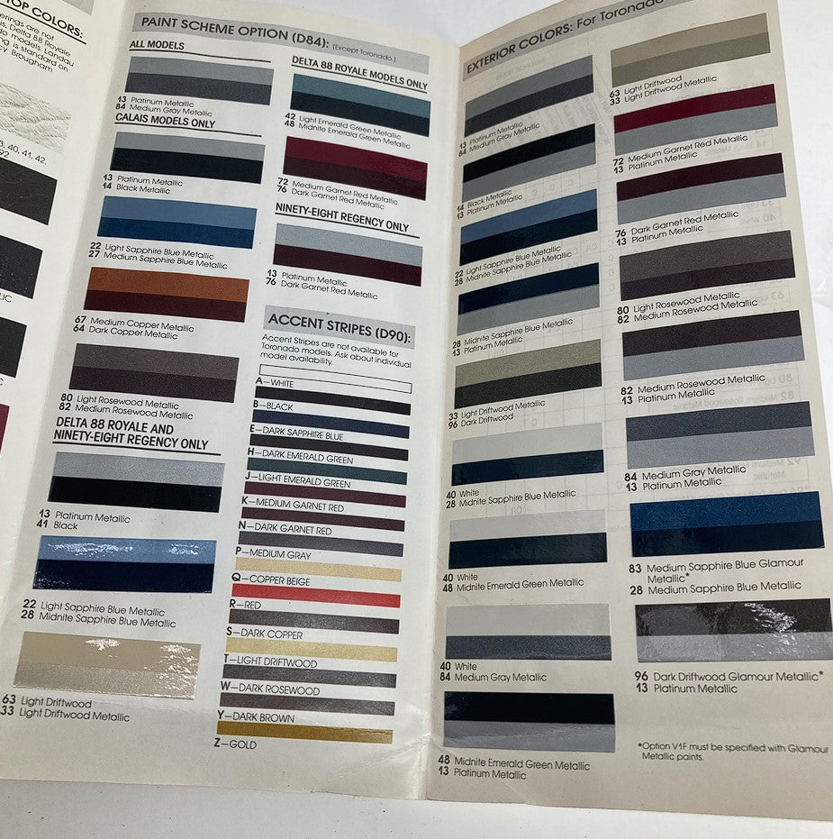 1987 Oldsmobile Color Chip & Fabric Folder Dealer Sale Brochure Guide Catalog