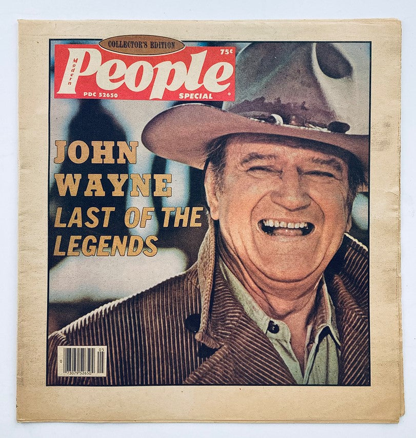 Cover of the VTG Modern People Newspaper Magazine 1976 featuring John Wayne, titled 'Last of the Legends', showcasing a smiling Wayne in a cowboy hat.