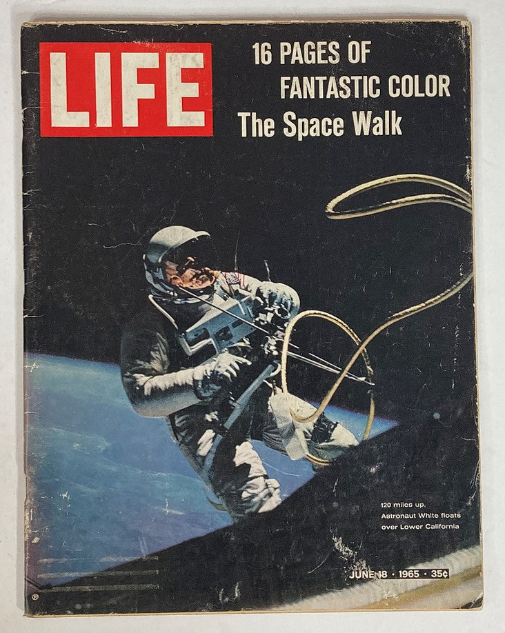 RES* VTG Life Magazine June 18 1965 Astronaut White for The Space Walk