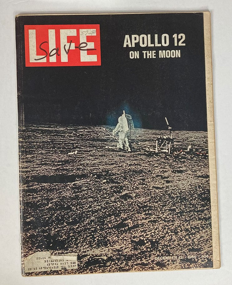 VTG Life Magazine December 12 1969 Vol 67 #24 Photo from Apollo 12 On The Moon