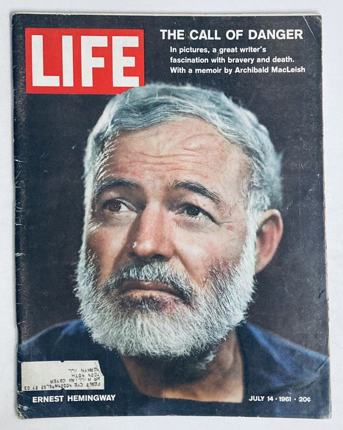 RES* VTG Life Magazine July 14 1961 Ernest Hemingway The Call of Danger