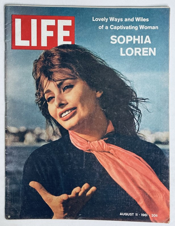 RES*Life Magazine August 11 1961 Vol 51 No. 6 Sophia Loren Lovely Ways and Wiles