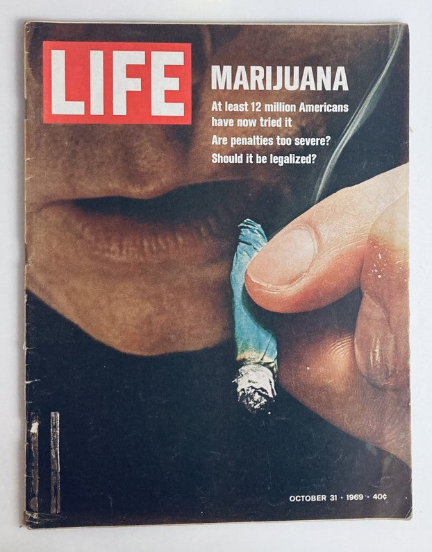 VTG Life Magazine October 31 1969 Vol 67 No. 18 Marijuana Legalization Debate