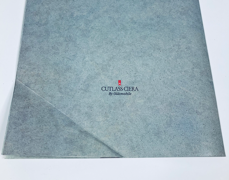 1994 Oldsmobile Cutlass Ciera Dealer Showroom Sales Brochure Guide Catalog