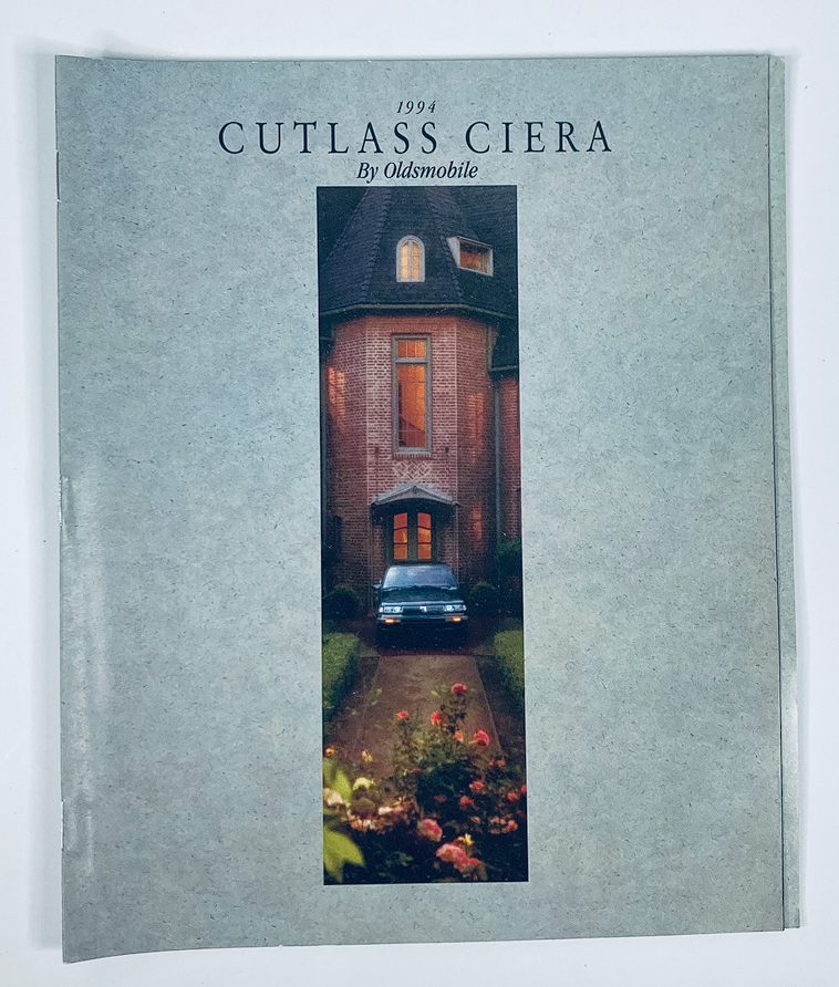 1994 Oldsmobile Cutlass Ciera Dealer Showroom Sales Brochure Guide Catalog