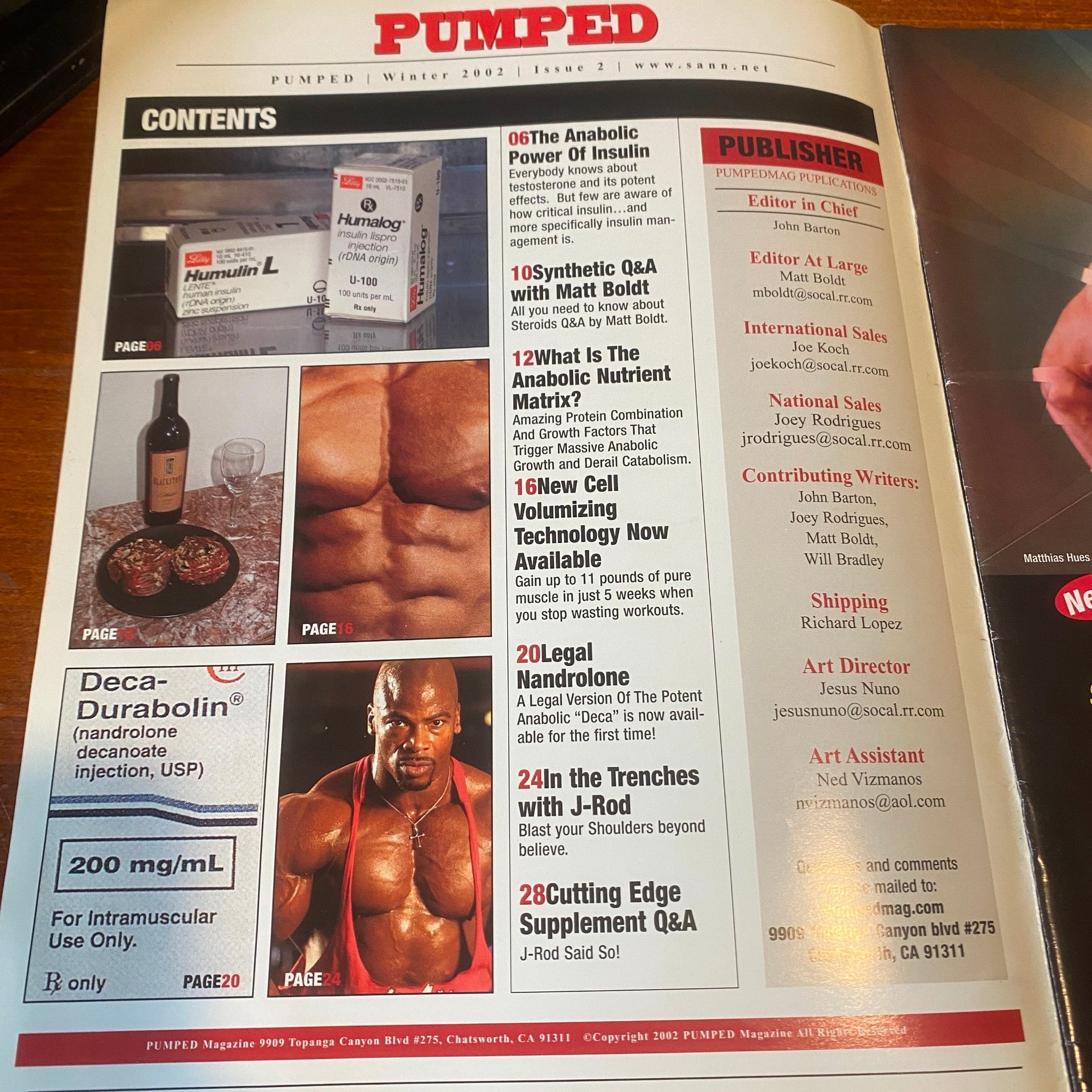 Contents page of Pumped Magazine Winter 2002 Issue 2 highlighting key articles including 'The Anabolic Power of Insulin', ANABOLIC NUTRIENT MATRIX, and interviews related to bodybuilding.